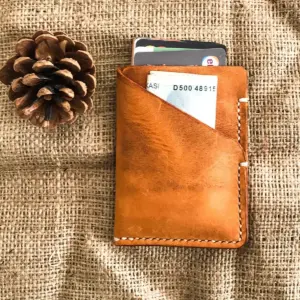 Minimalist Handmade & Hand Stitched Leather Card Wallet
