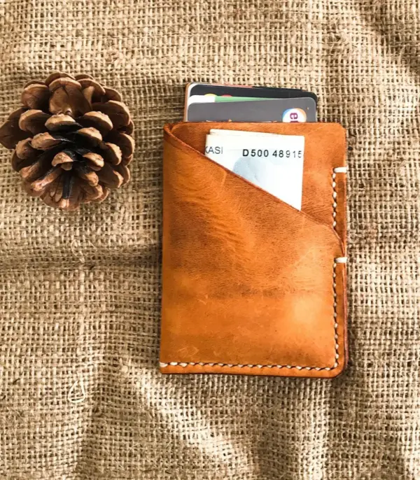 Minimalist Handmade & Hand Stitched Leather Card Wallet