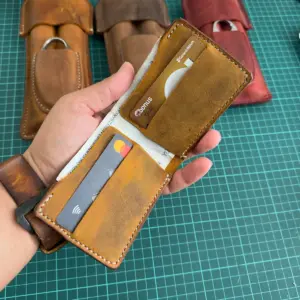 Handmade & Hand Stitched Leather Wallet