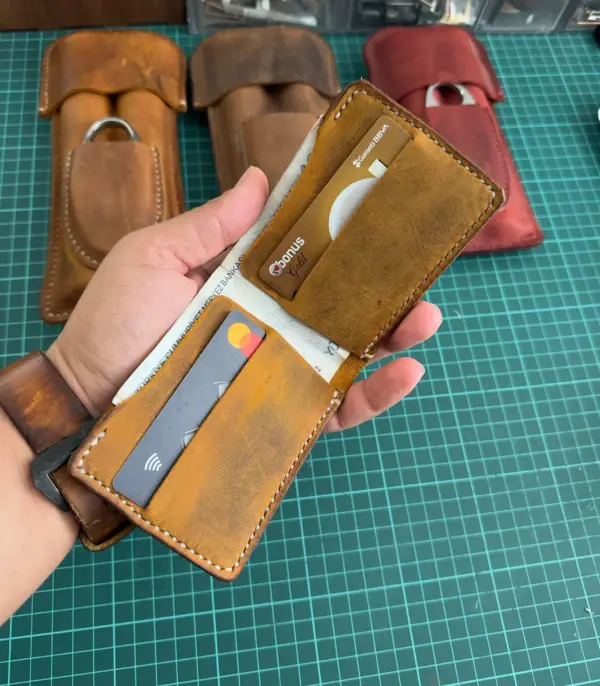 Handmade & Hand Stitched Leather Wallet